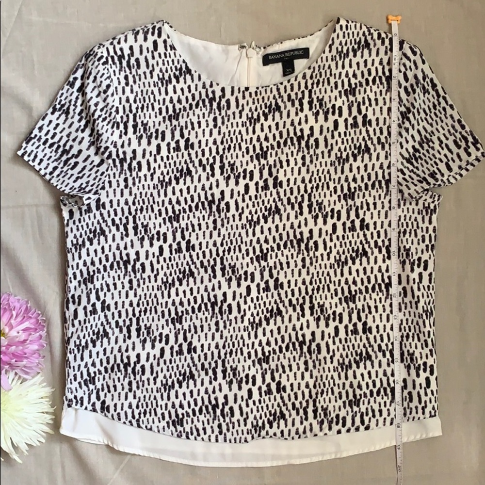 Banana Republic short sleeve blouse - Picture 8 of 8